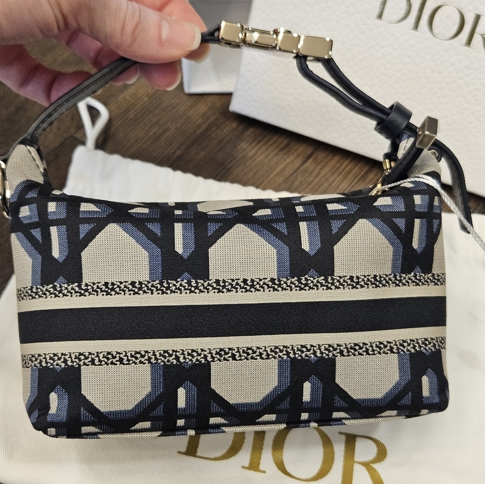 Authentic Christian Dior DiorTravel Nomad Pouch Small Blue Macrocannage Canvas - Picture 11 of 16